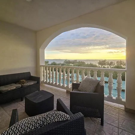 Lejlighed Olea 1930 - Beachfront 1-bedroom